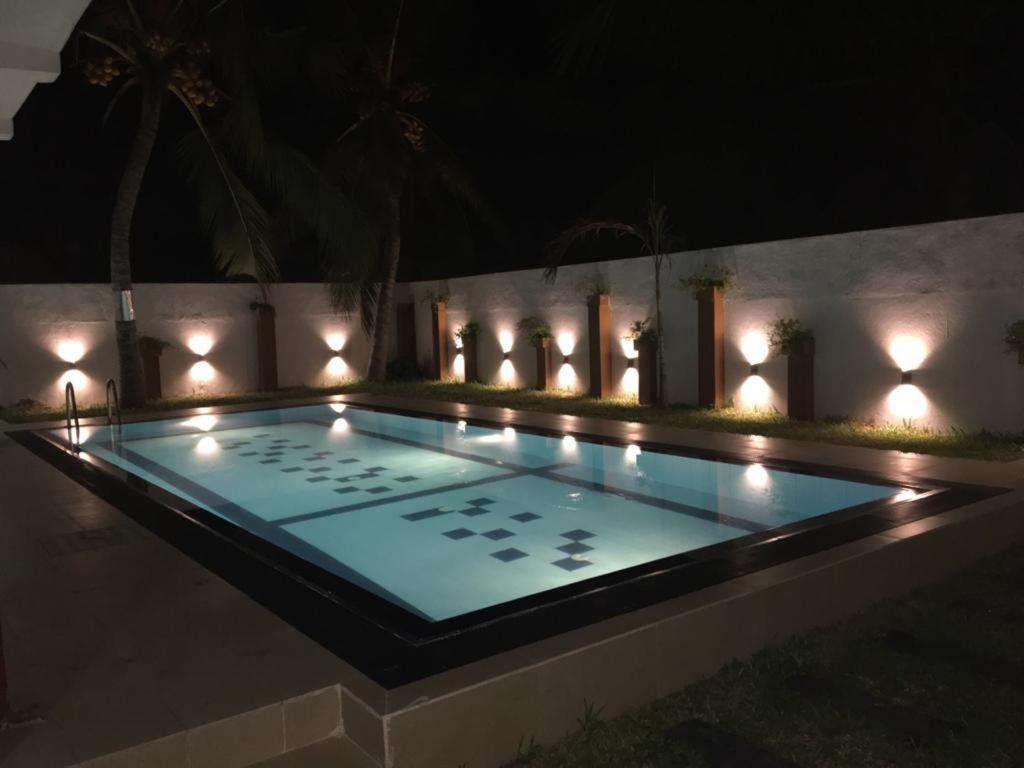Hotel Brisa Marina Negombo Exterior foto