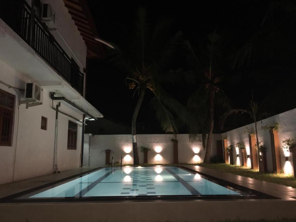 Hotel Brisa Marina Negombo Exterior foto