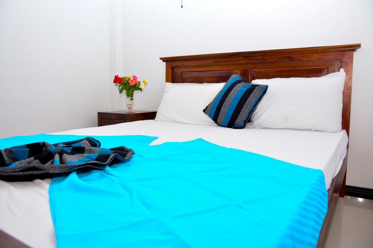 Hotel Brisa Marina Negombo Exterior foto