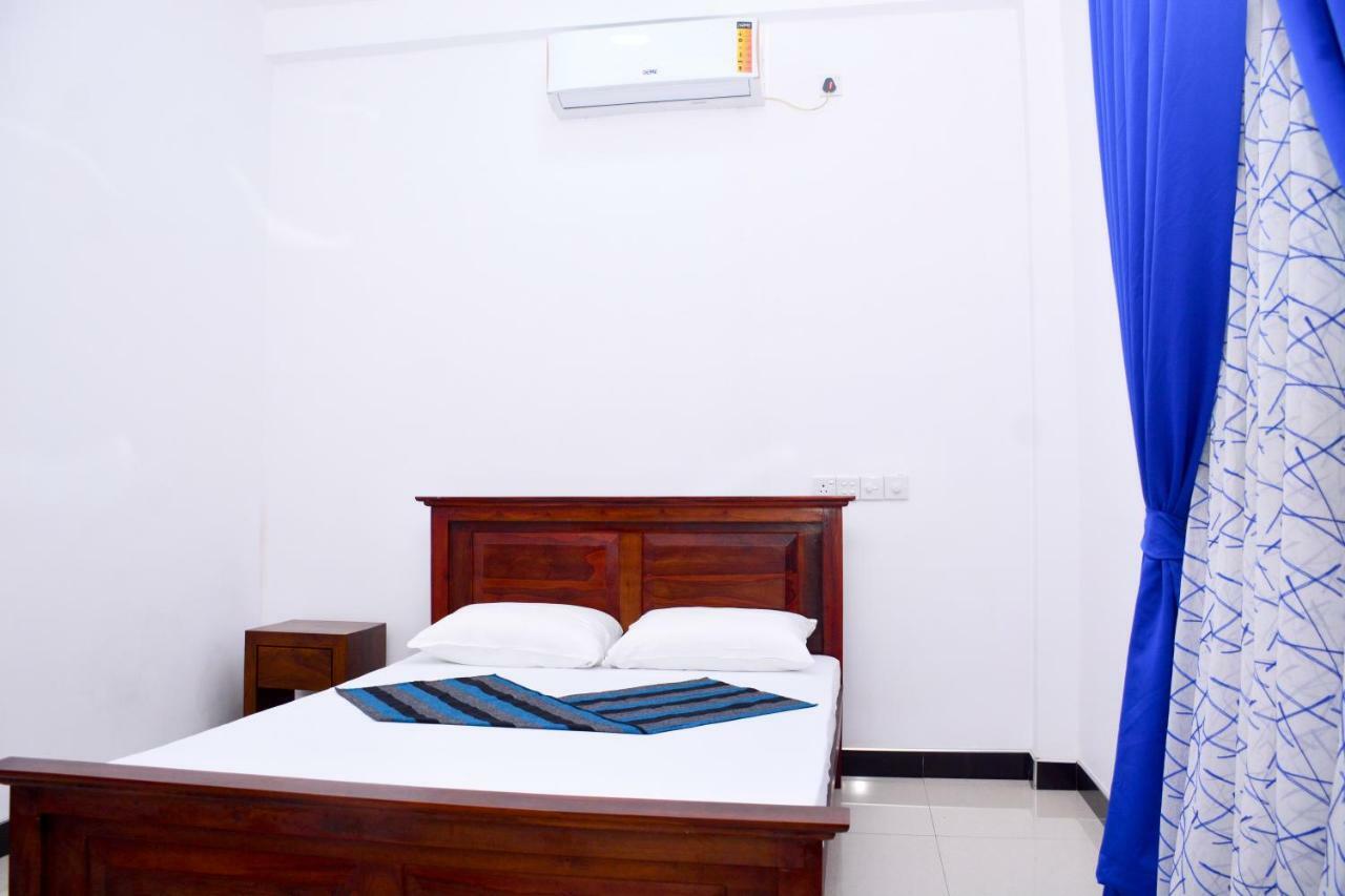 Hotel Brisa Marina Negombo Exterior foto