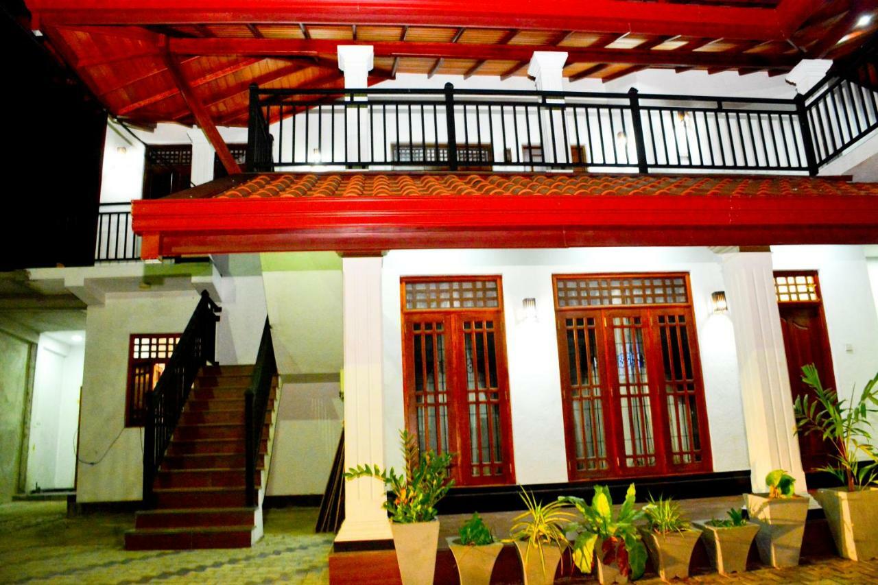 Hotel Brisa Marina Negombo Exterior foto