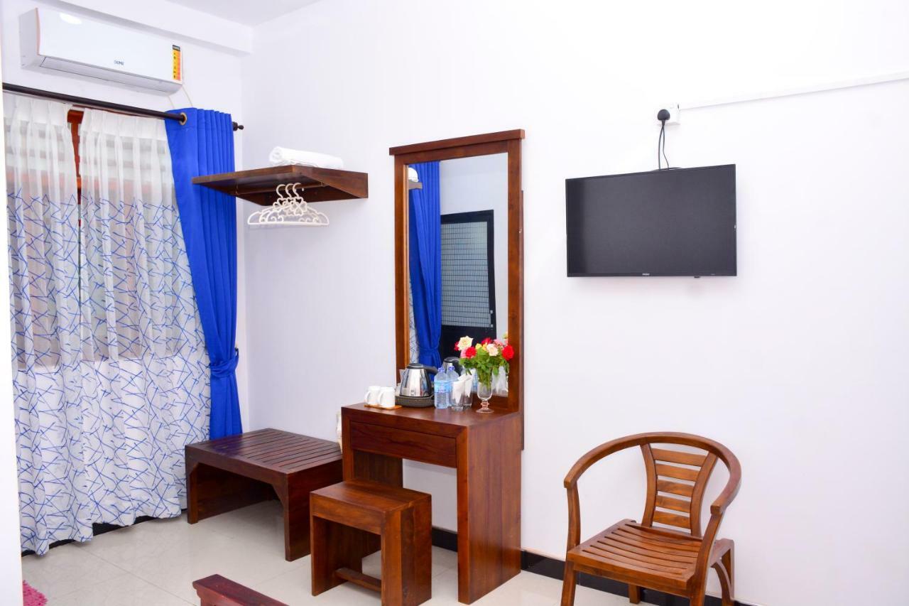 Hotel Brisa Marina Negombo Exterior foto